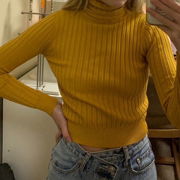 Zara Tops - Long Sleeve Shirt